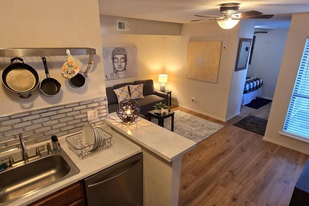Cozy Updated Cove Of Heaven, 5Mins To Lake Hefner! Oklahoma City Eksteriør bilde